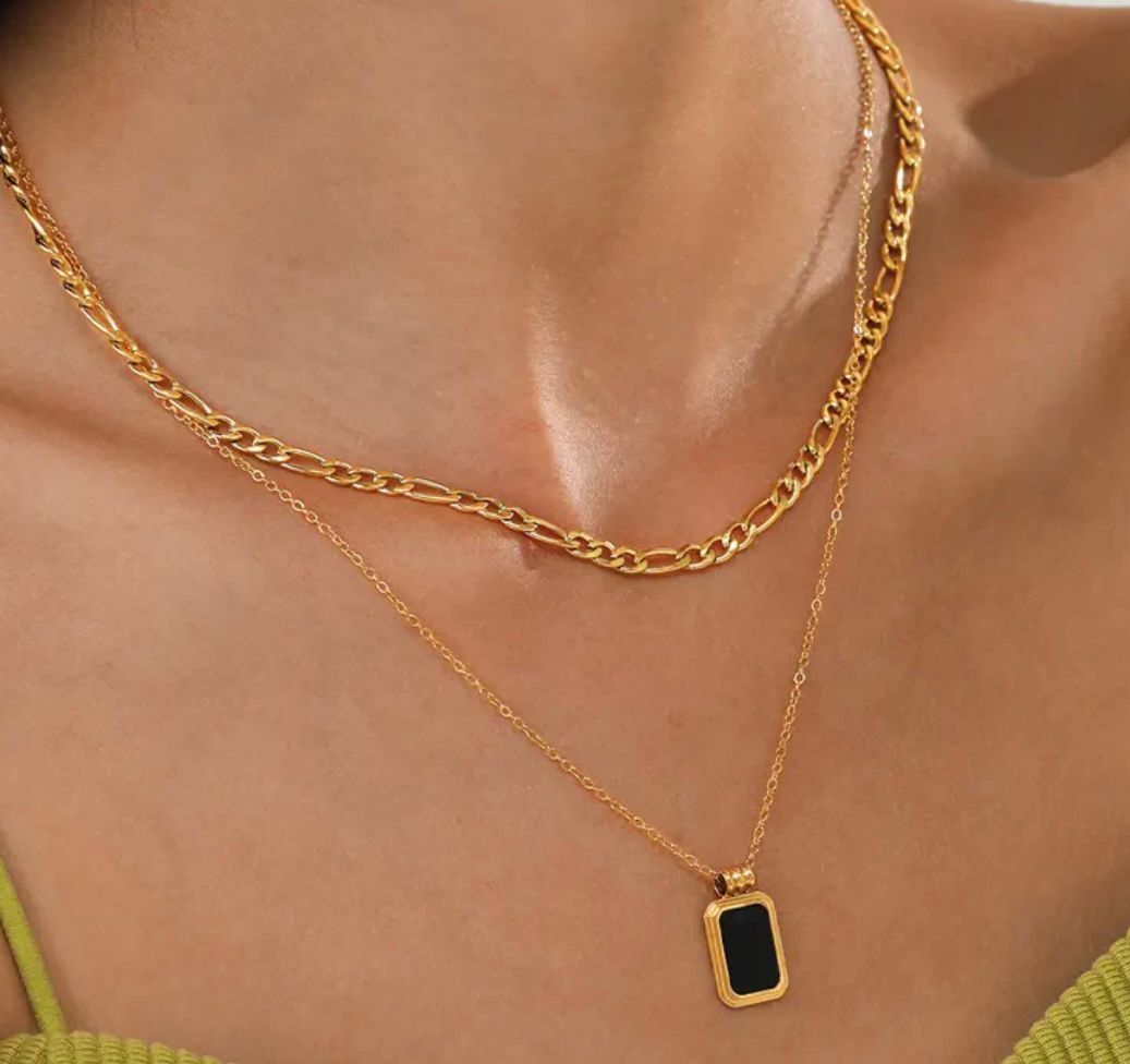 SQUARE PENDANT STAINLESS STEEL CUBAN CHAIN NECKLACE