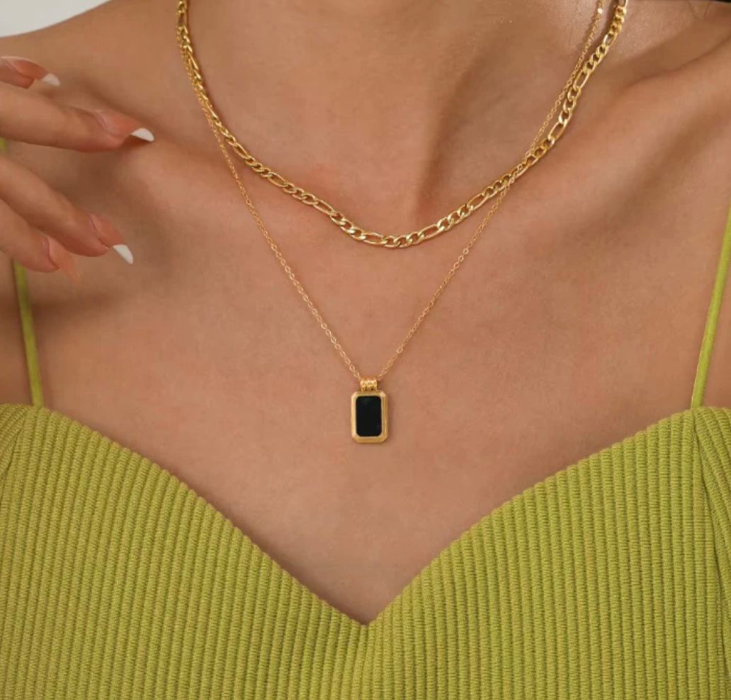 SQUARE PENDANT STAINLESS STEEL CUBAN CHAIN NECKLACE