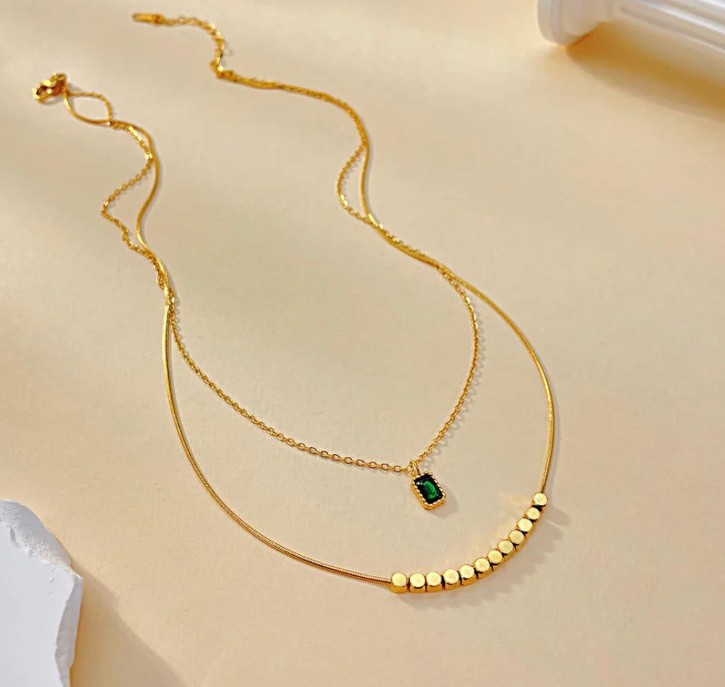 GREEN STONE LAYERED NECKLACE